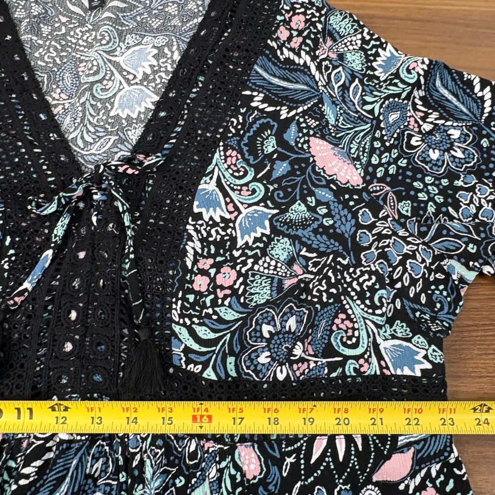 Torrid Womens Plus Size 4 Floral Paisley Crochet Lace Babydoll Tunic Top Black - Picture 11 of 14